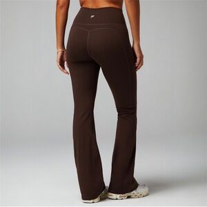 Fabletics Oasis PureLuxe High-Waisted Kick Flare•Cacao🤎(Regular)
